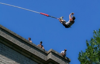  Bungee Jumping with Roc and Canyon Bungee Jumping